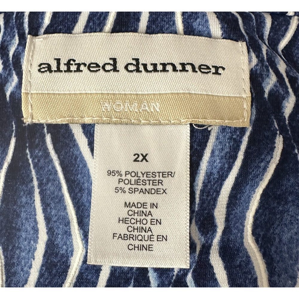 Alfred Dunner Women's Size 2X Stretch Fit Top Blue White 3/4 Sleeve Keyhole Neck - Picture 7 of 8